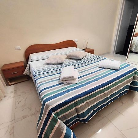 Casa Veronica Верчелли Экстерьер фото